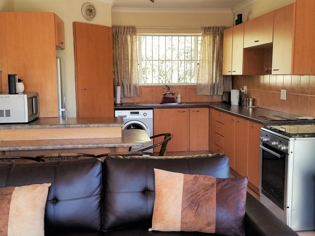 Pine Tree Lodge Мидранд Экстерьер фото
