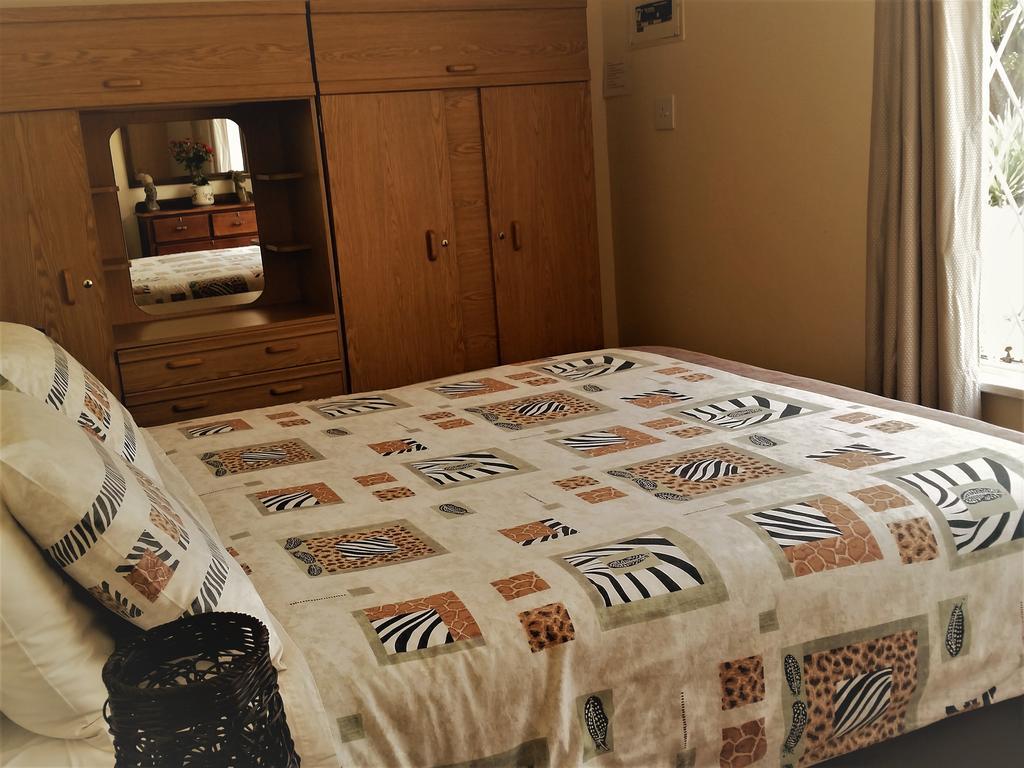 Pine Tree Lodge Мидранд Экстерьер фото