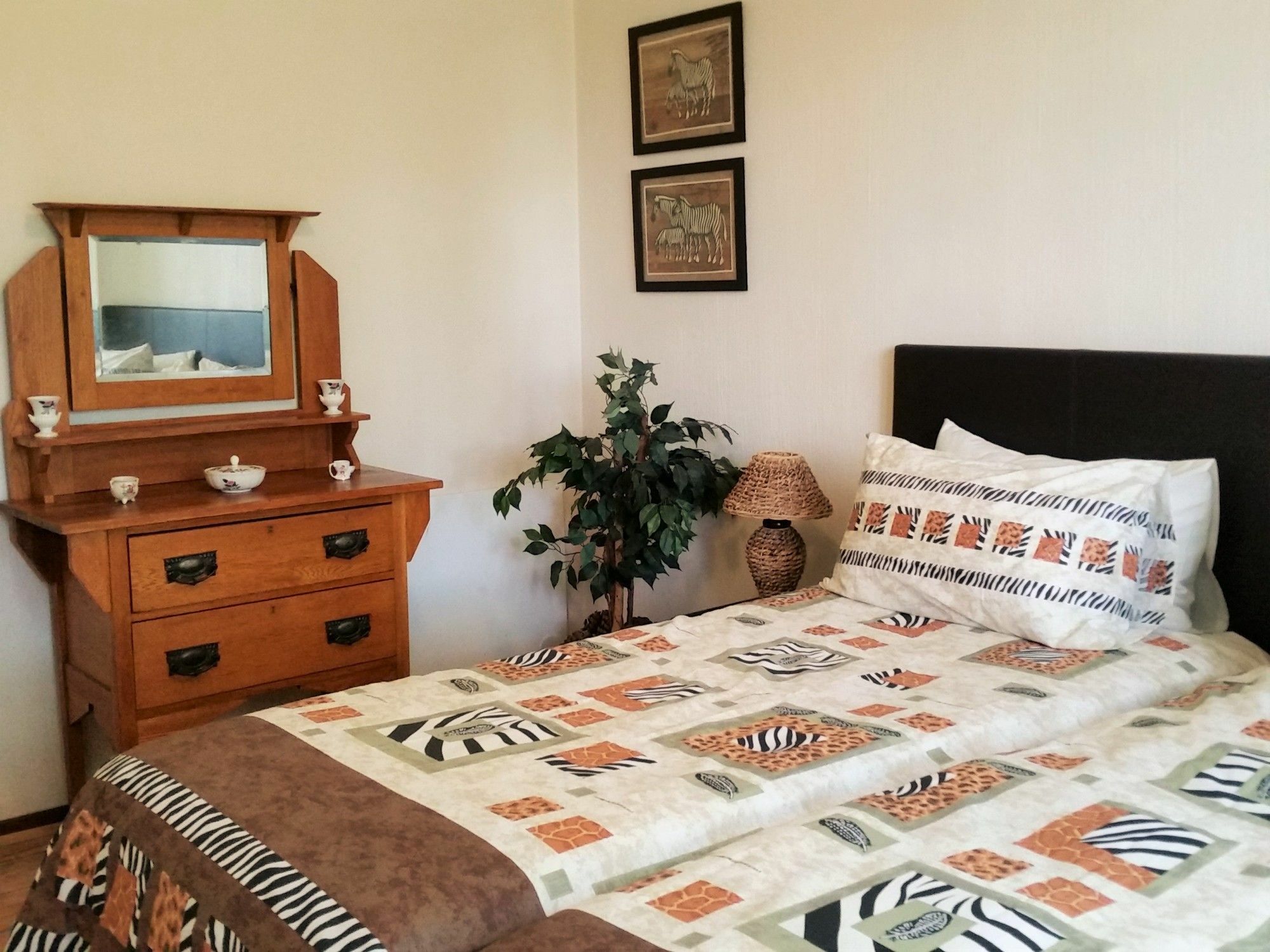 Pine Tree Lodge Мидранд Экстерьер фото